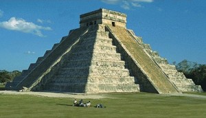 Mayan El Castilo